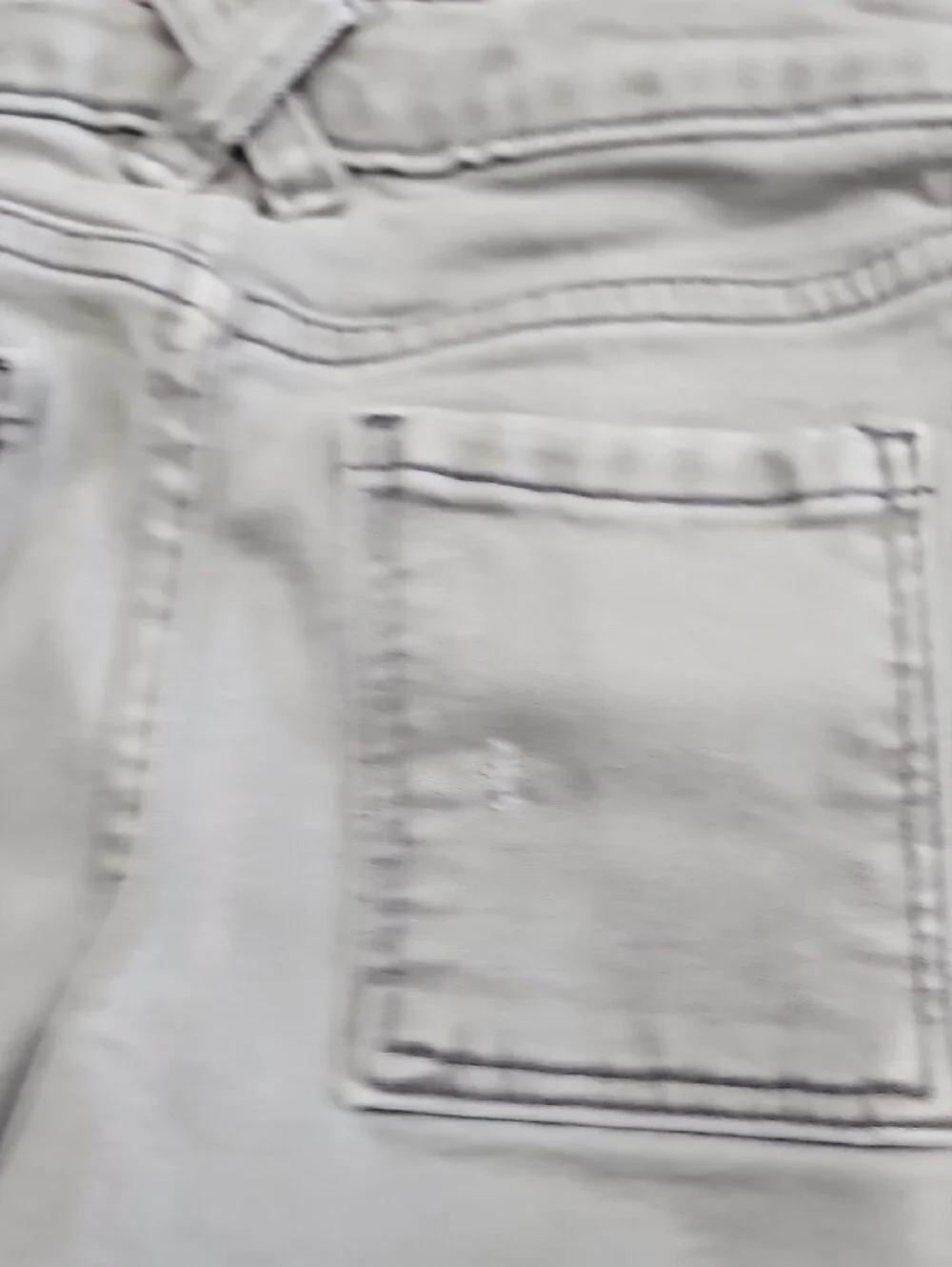 art class Light Gray Denim Jeans with Branded Button